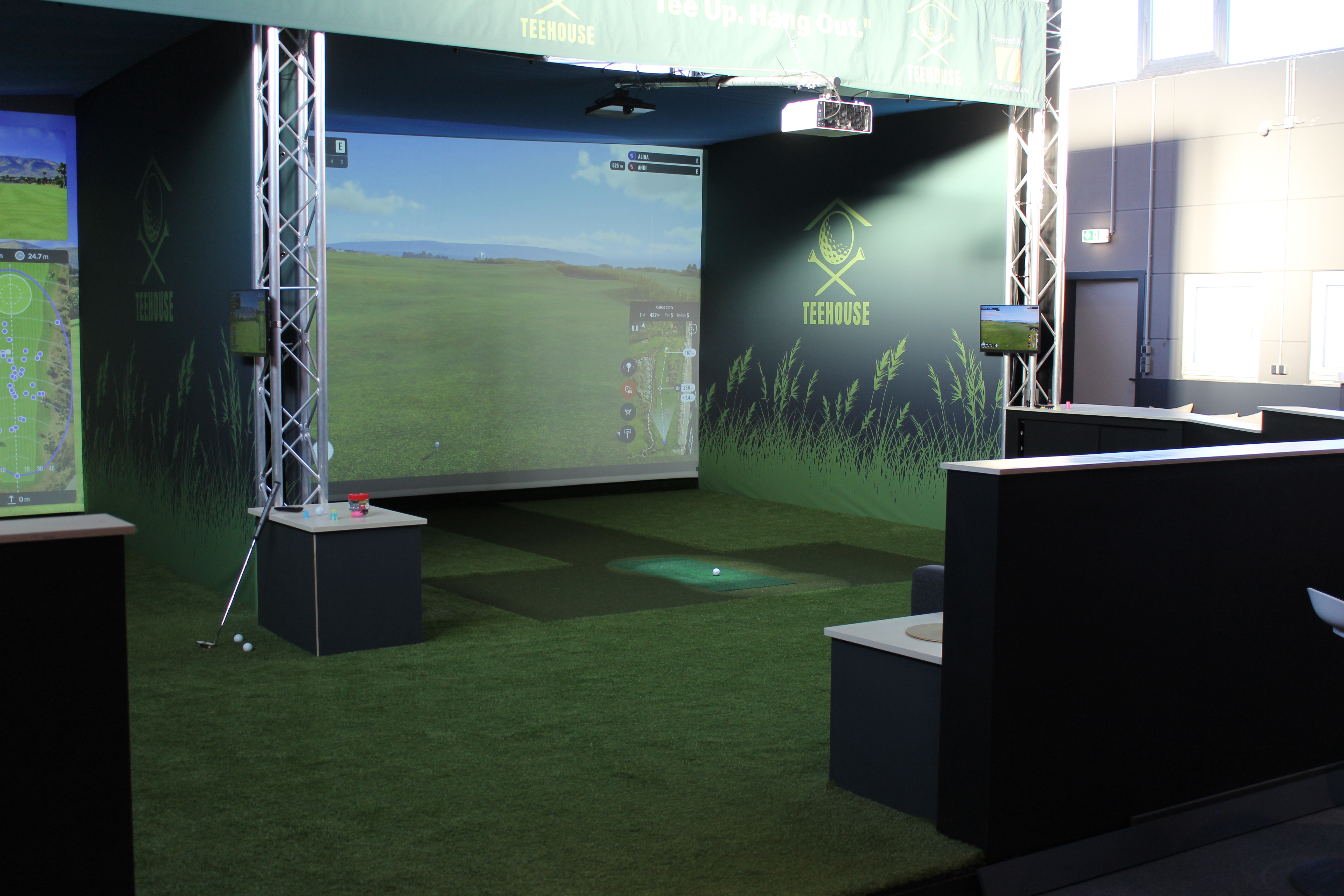 TrackMan iO indoor setup